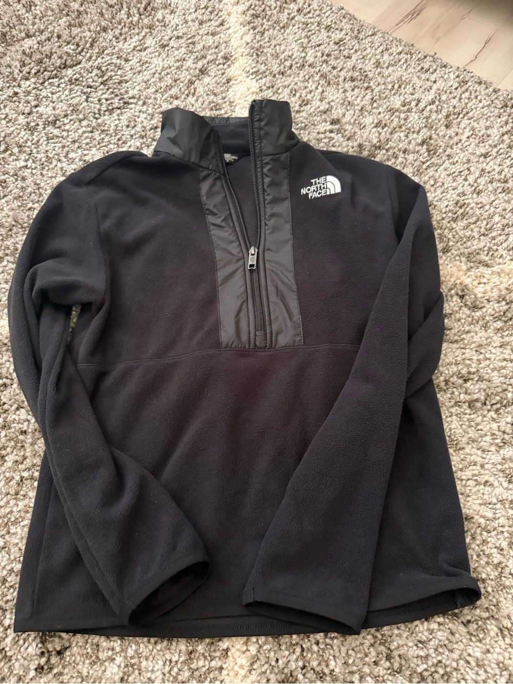 The NorthFace Unisex pullover fleece
